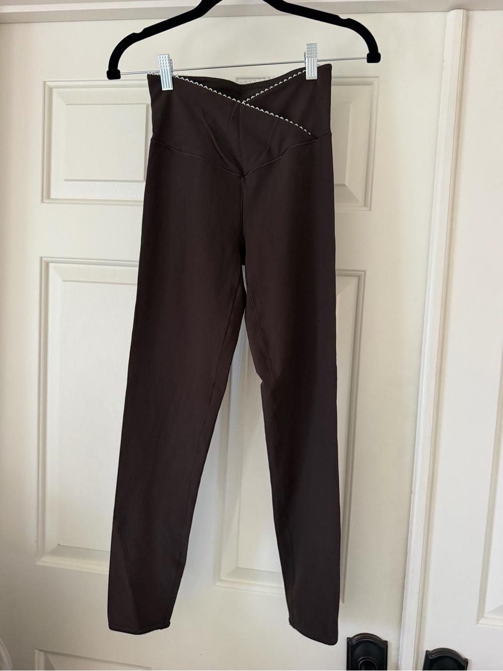 High-Waist Chocolate Brown Ribbed Leggings